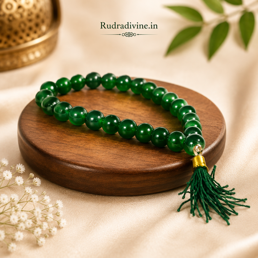 Green Agate Mala 27+1 Beads crafted with natural 8MM Green Agate gemstones and official Lab Certificate by Rudra Divine for meditation, mantra chanting and spiritual wellness.