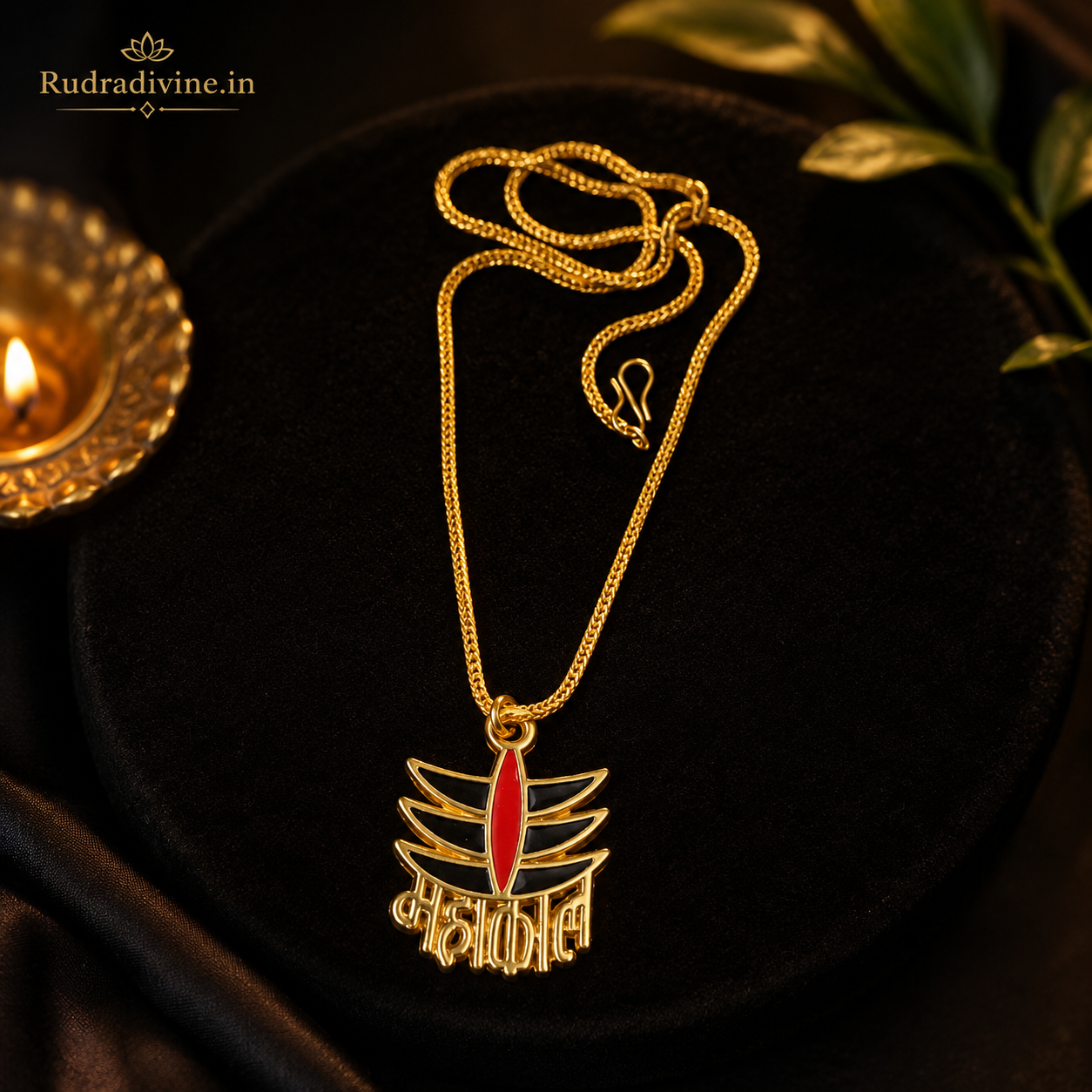 Mahakaal Locket with sacred Tripund design inspired by Lord Shiva, a spiritual protection pendant by Rudradivine for devotion, strength and spiritual practices.